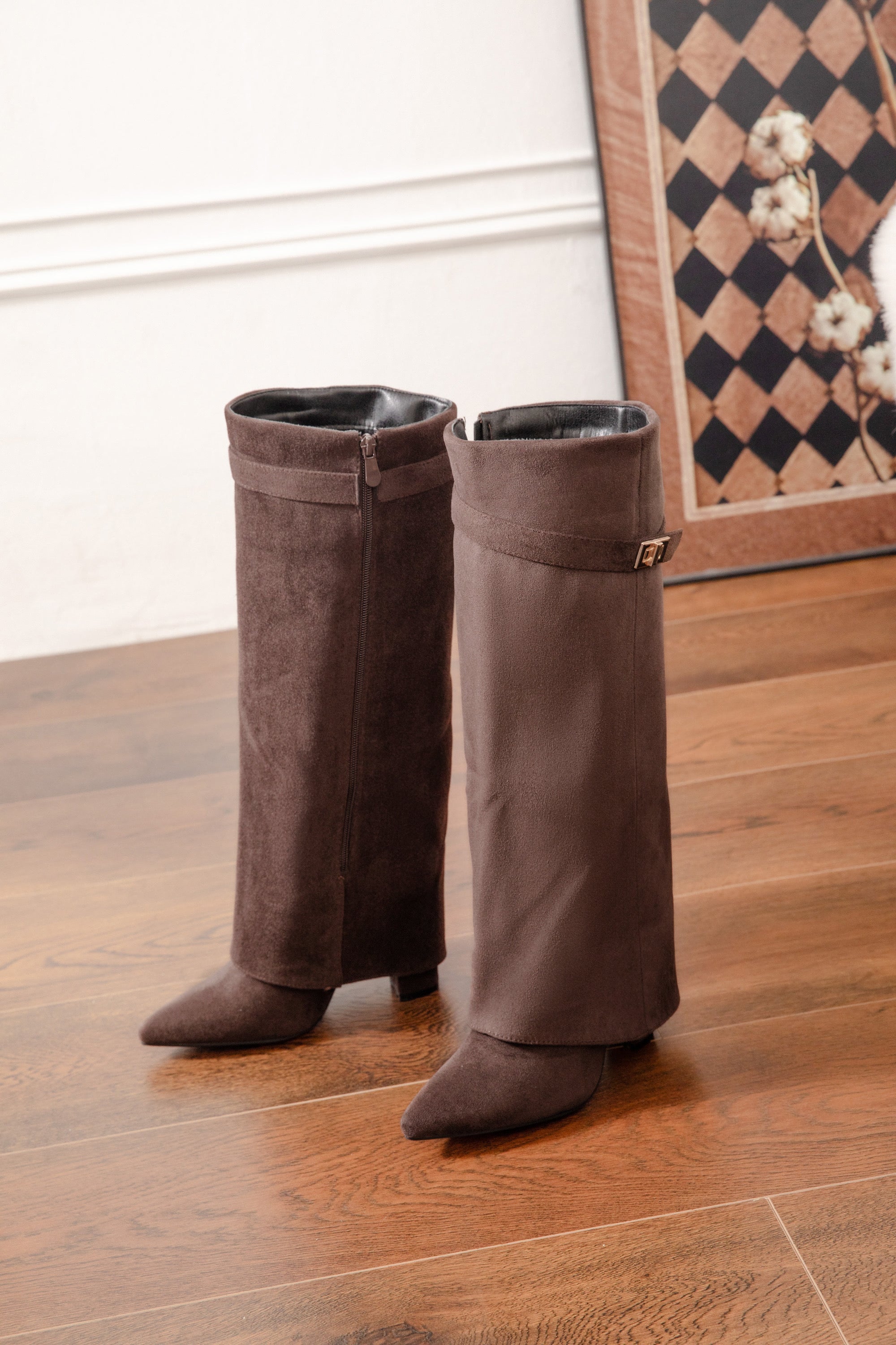 Lock Brown Boots